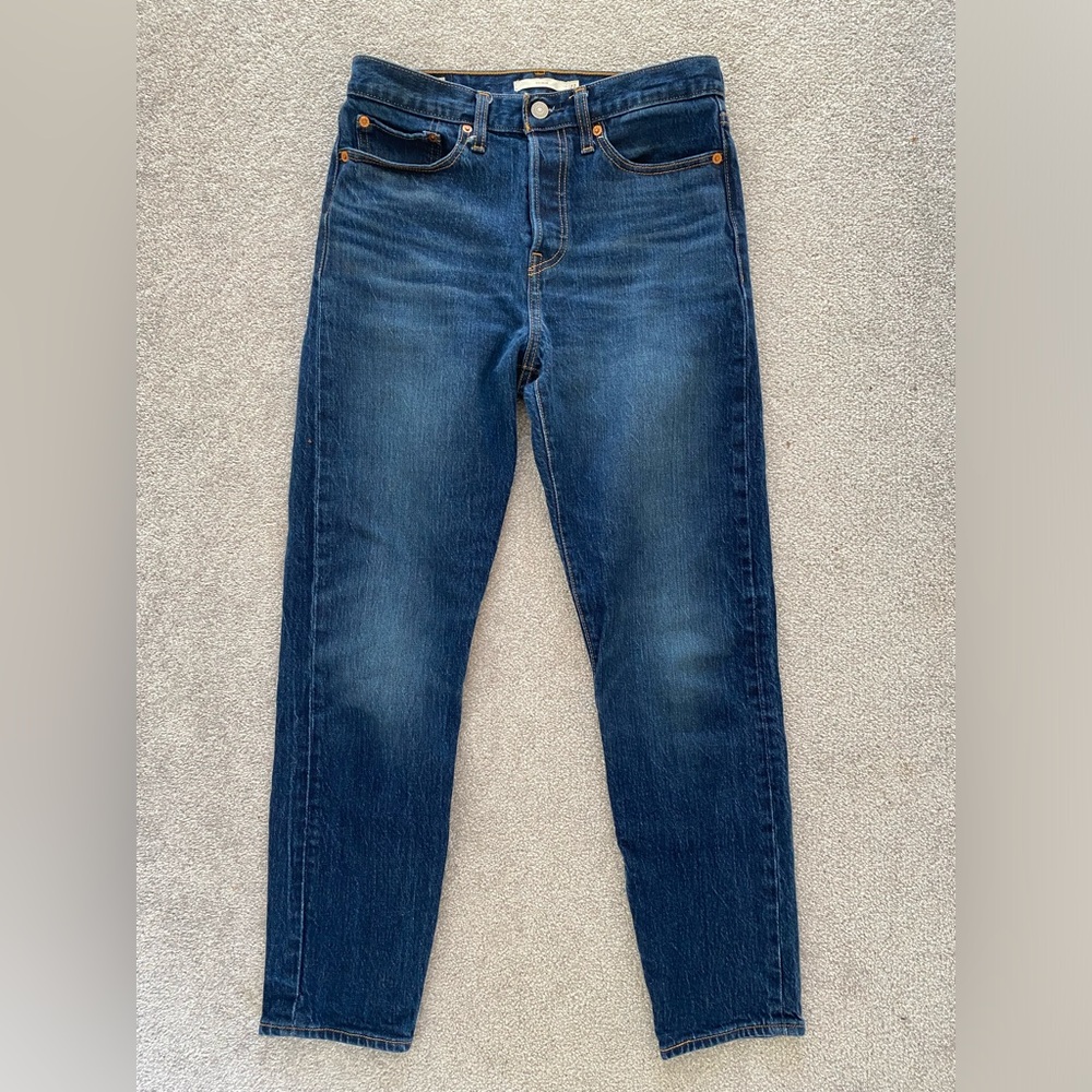 Levi’s Wedgies
